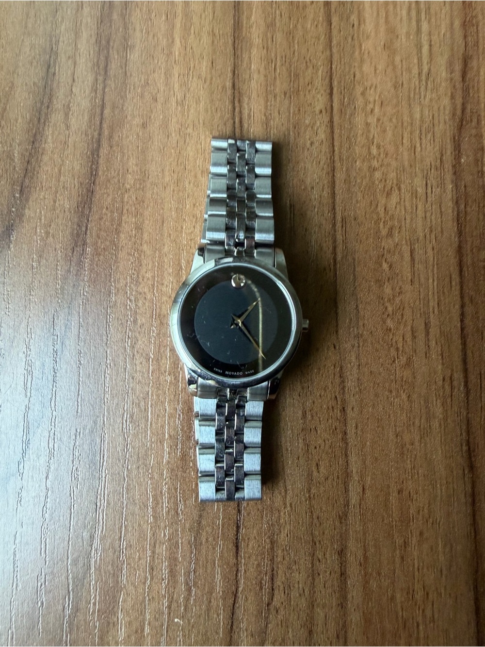 Movado Women's Stainless Steel Silver and Black Museum Dial Watch